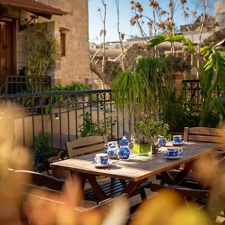 Будинок відпочинку The Knights Courtyard Rhodes City